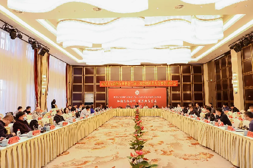 “加强交流合作，促进新质发展”-内蒙古太阳能行业协会二届三次会员代表大会暨行业年会成功举办